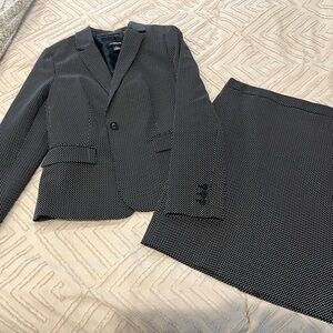 Classic Black and White Women’s  Blazer and Skirt Suit